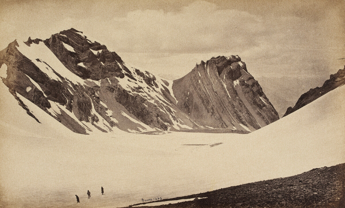 The top of the Manirung Pass