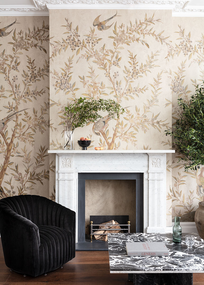 'Wotton-Under-Edge Chinoiserie Parchment' Wallpaper mural