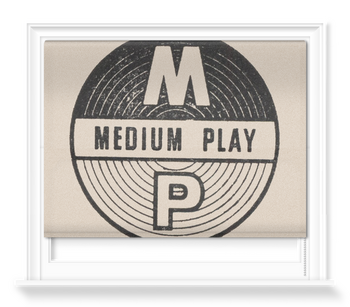 'Medium Play' Roller Blind